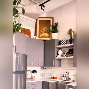 Apparel • Beauty• Accesories• Decor & More -